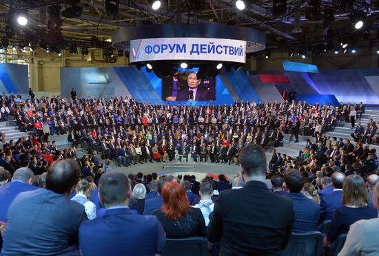 Russian President Vladimir Putin attends concluding meeting of Russian Popular Front’s interregional forum