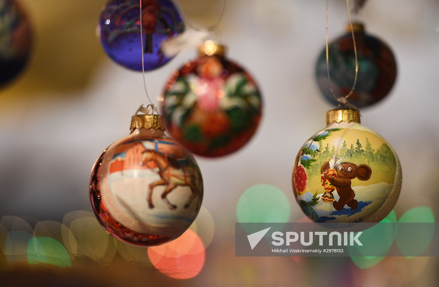 Christmas decorations at GUM department store