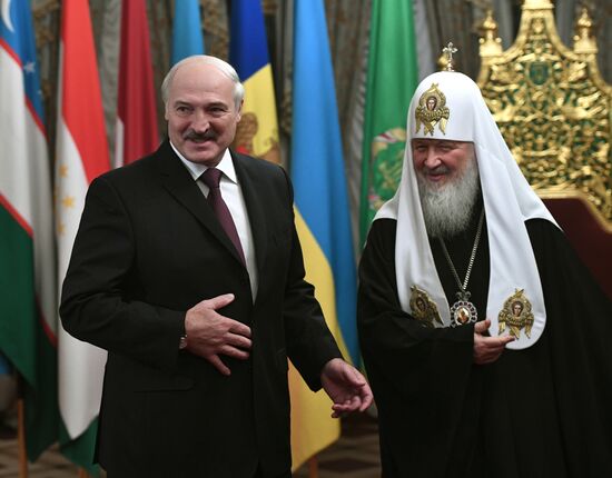 President Vladimir Putin, Prime Minister Medvedev and President of Belarus Alexander Lukashenko wished Patriarch Kirill happy birthday