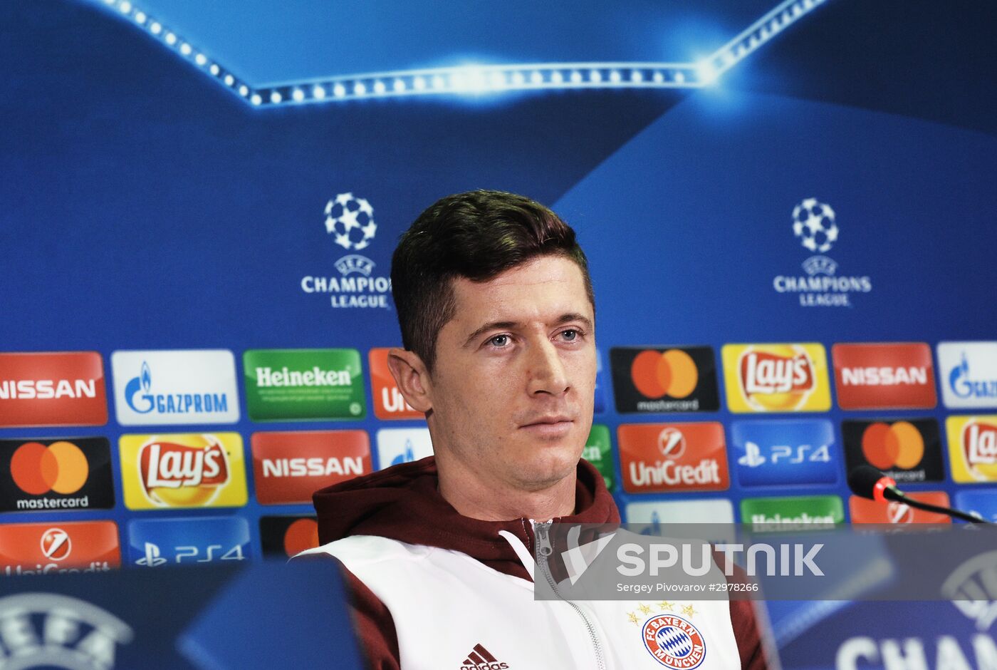 Bavaria's Robert Lewandowski at the news conference before the Champions League group stage match against Rostov (Rostov-on-Don, Russia). Location: Russia, Rostov-on-Don. Author: Sergey Pivovarov/Sputnik. Football. Champions League. Bavaria's training session