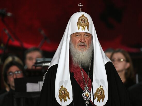 President Putin, Prime Minister Medvedev and Belarusian President Lukashenko wish happy birthday to Patriarch Kirill