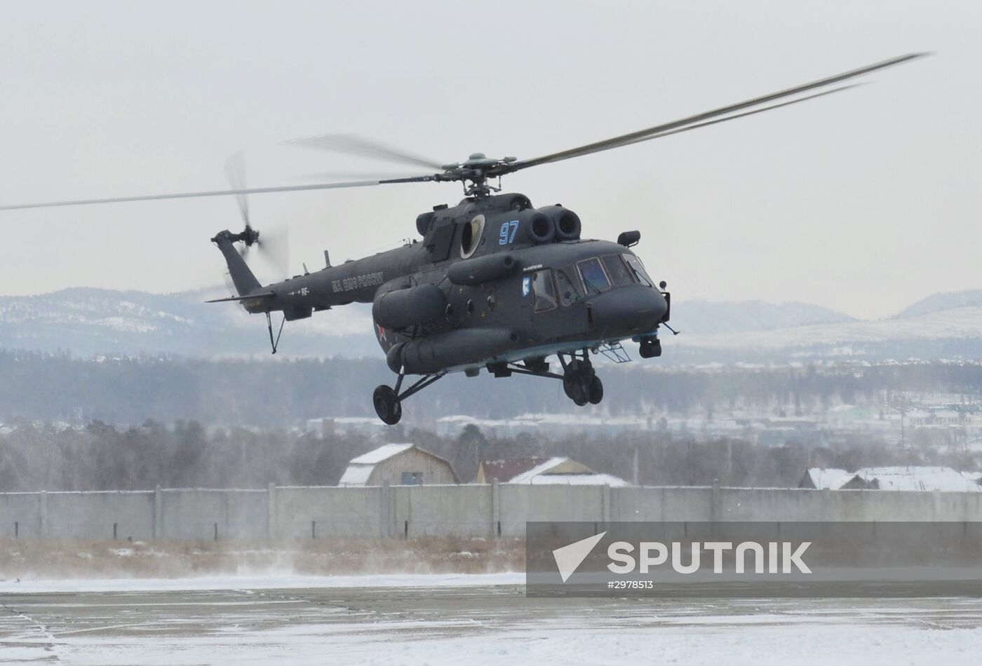 Russian Navy's naval aviation receives first Arctic helicopter Mig Mi-8AMTSh-VA