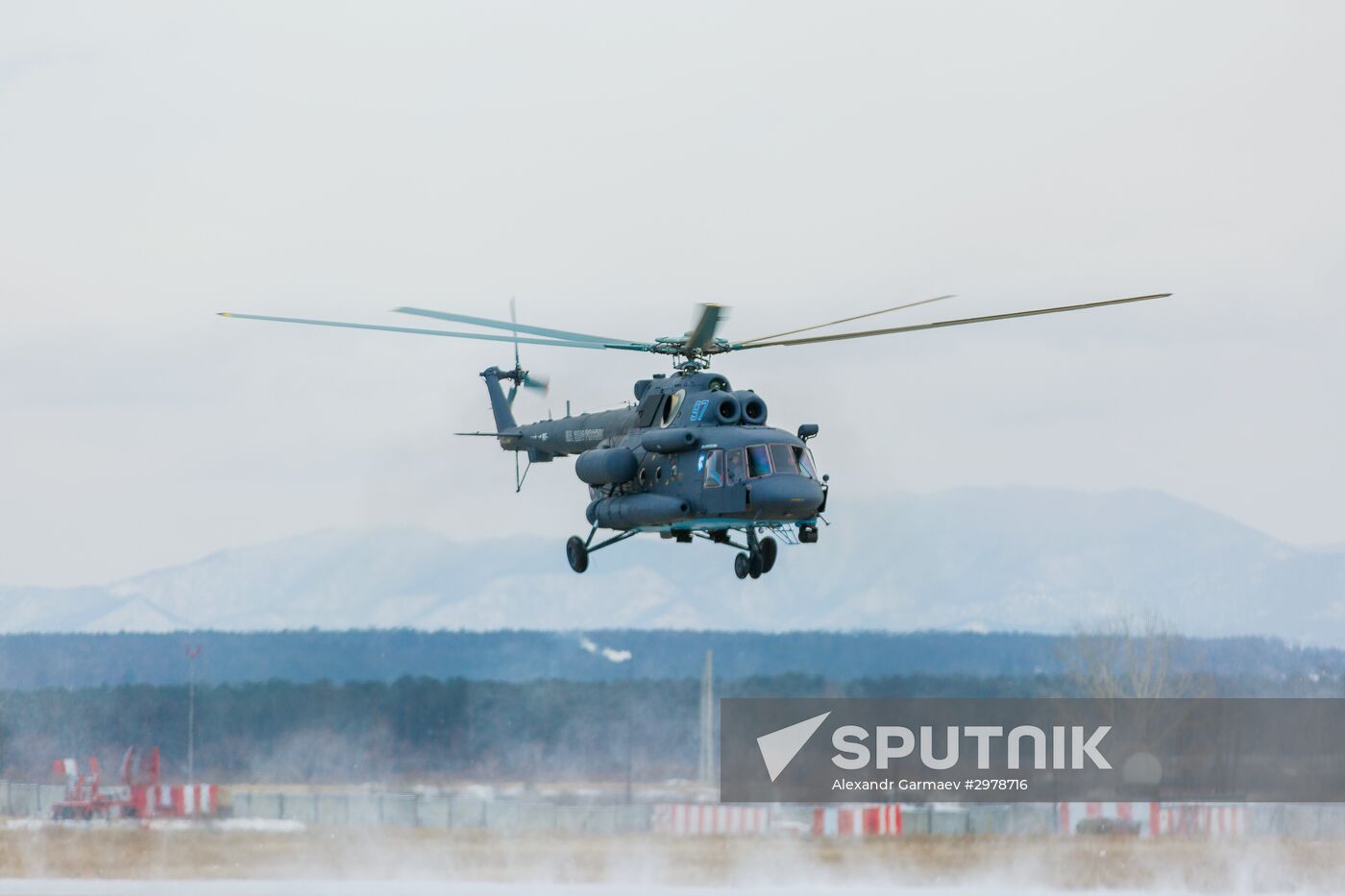 Russian Navy's naval aviation receives first Arctic helicopter Mig Mi-8AMTSh-VA