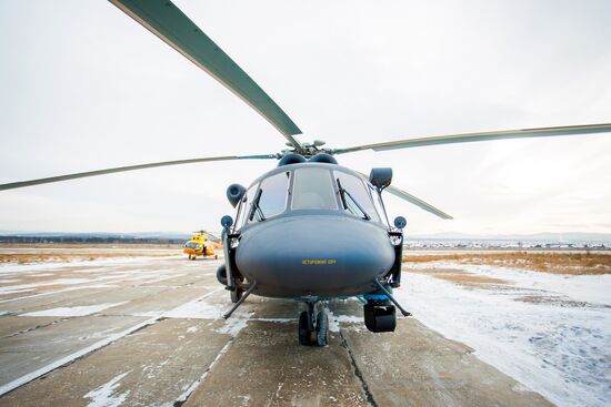 Russian Navy's naval aviation receives first Arctic helicopter Mig Mi-8AMTSh-VA