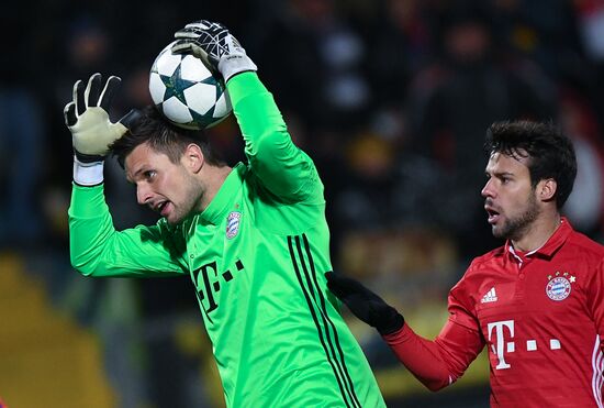 Football. Champions League. Rostov vs. Bayern