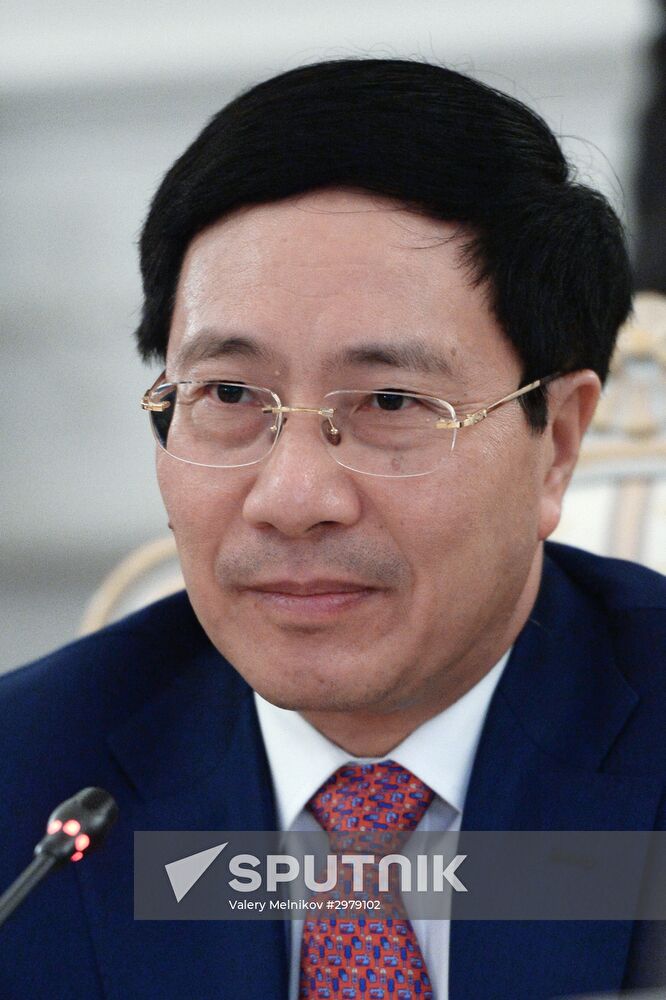 Russian Foreign Minister Sergei Lavrov meets with Foreign Minister of Vietnam Pham Binh Minh