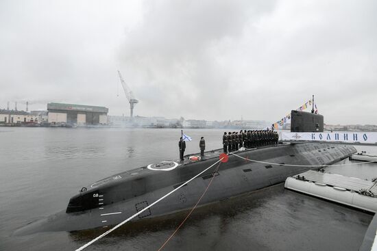 Kolpino submarine transferred to Russian Navy