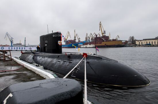 Transfer of Kolpino submarine to Russian Naval Forces