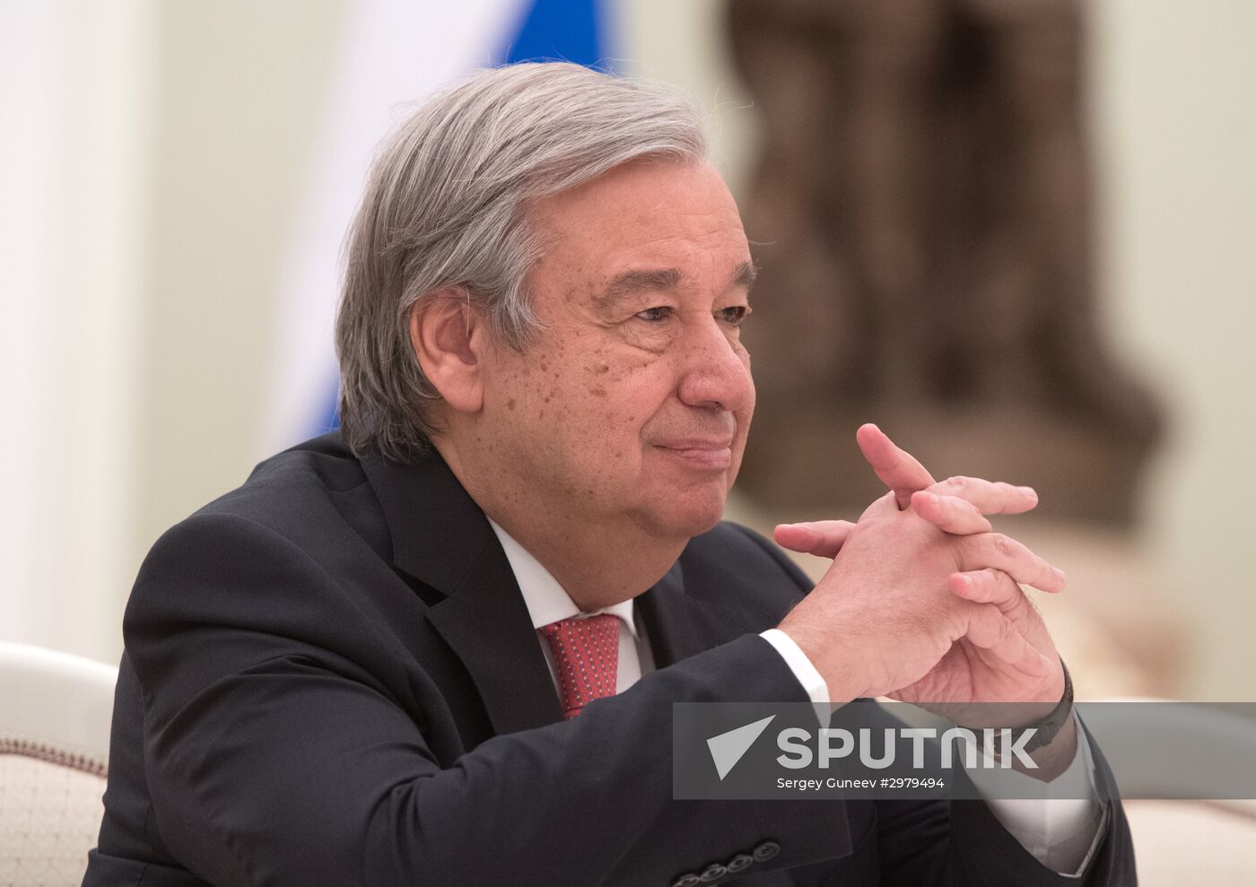 Russian President Vladimir Putin met witn newly elect UN secretary general Attonio Guterres