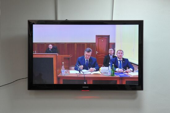 Interrogation of ex president Yanukovych on Kiev 2014 unrest is put off
