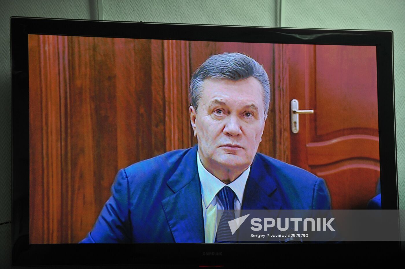 Interrogation of ex president Yanukovych on Kiev 2014 unrest is put off