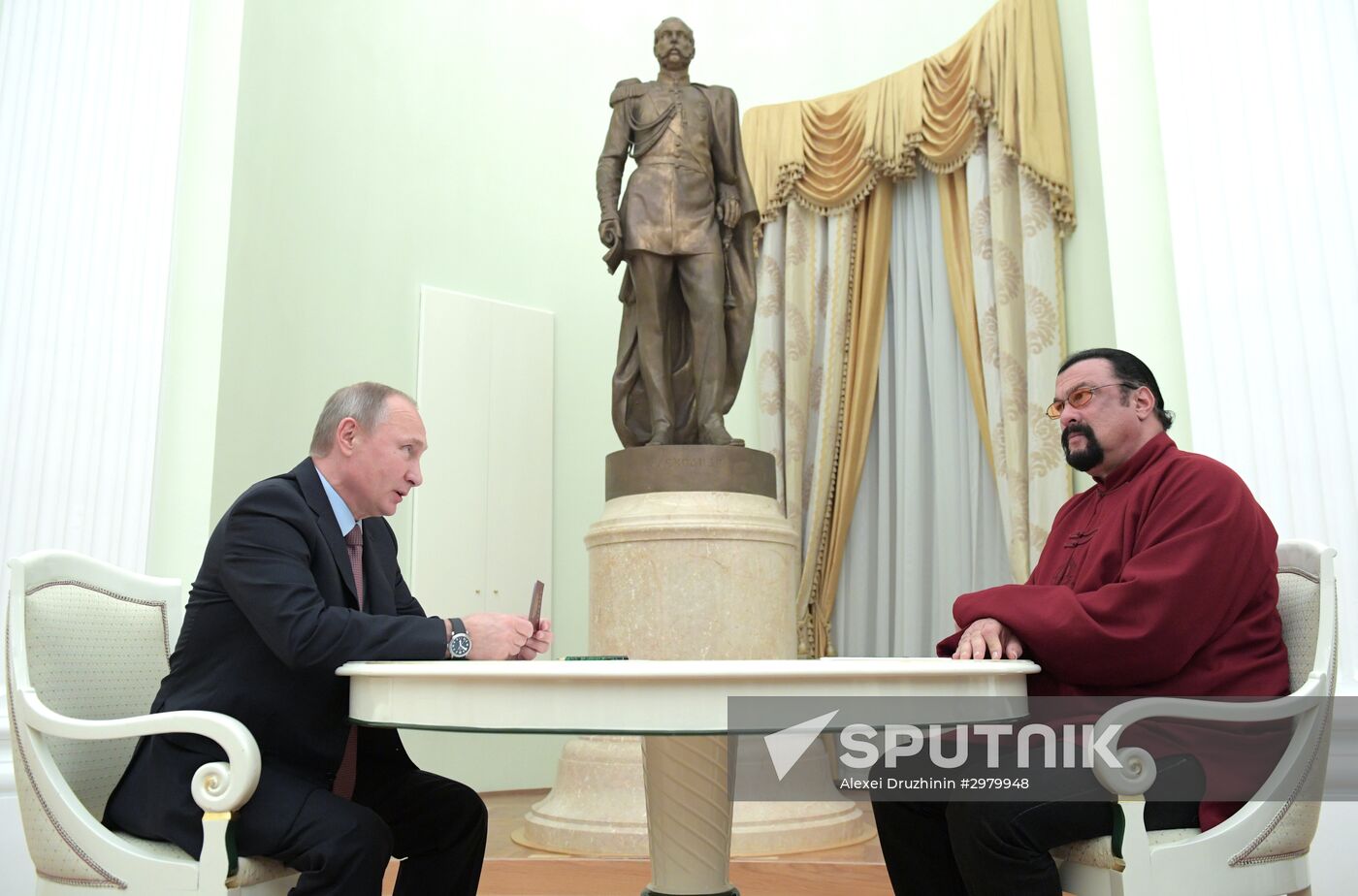 President Putin meets with US actor Steven Seagal
