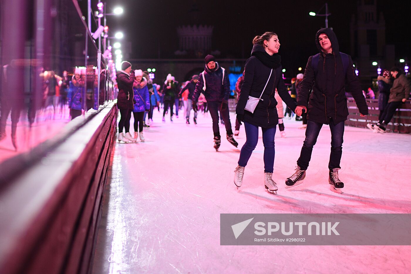 Skating Rink opens at VDNKh