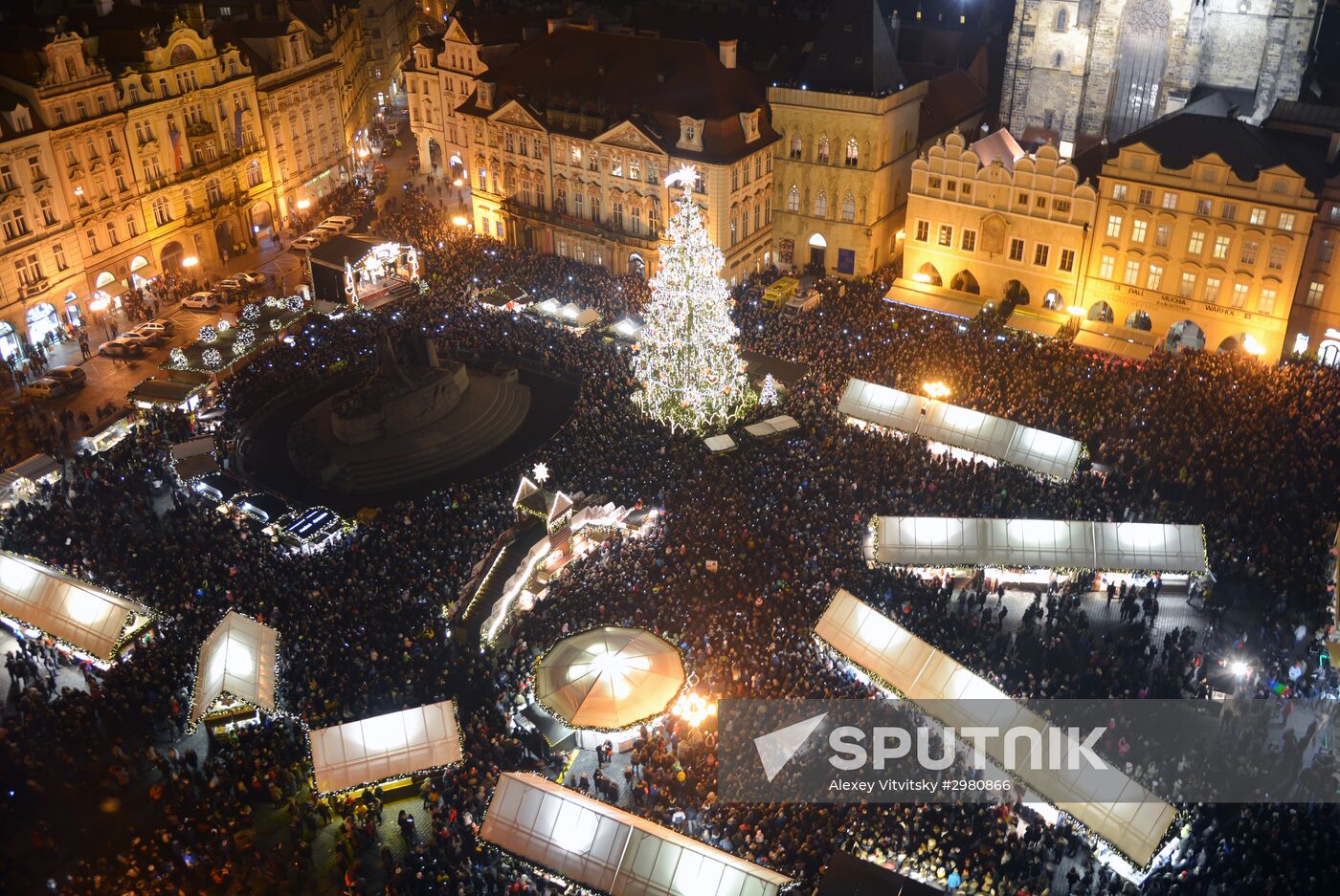 Christmas fairs kick off in Prague