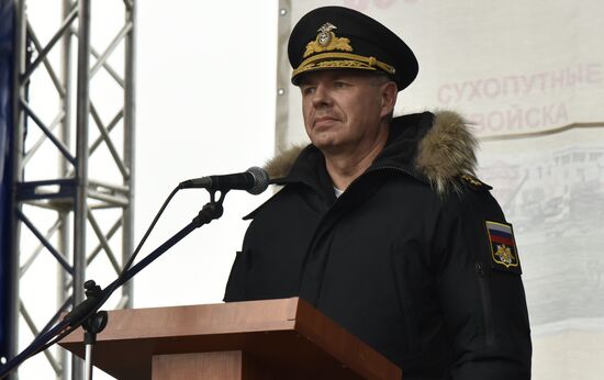 Competitions among members of Yunarmiya (Young Army) civic patriotic movement in Crimea