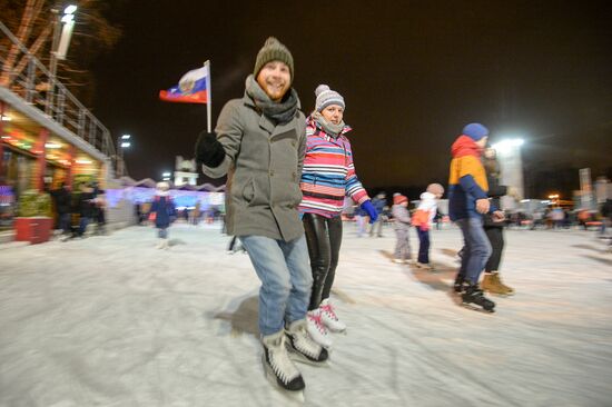 Lyod (Ice) skating rink opened in Sokolniki park