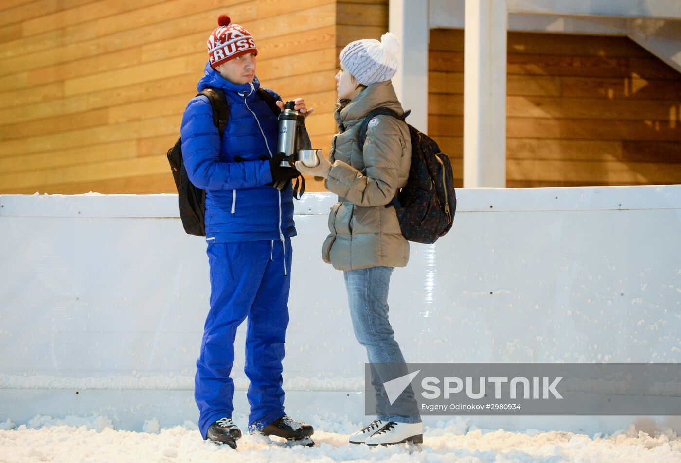 Lyod (Ice) skating rink opened in Sokolniki park