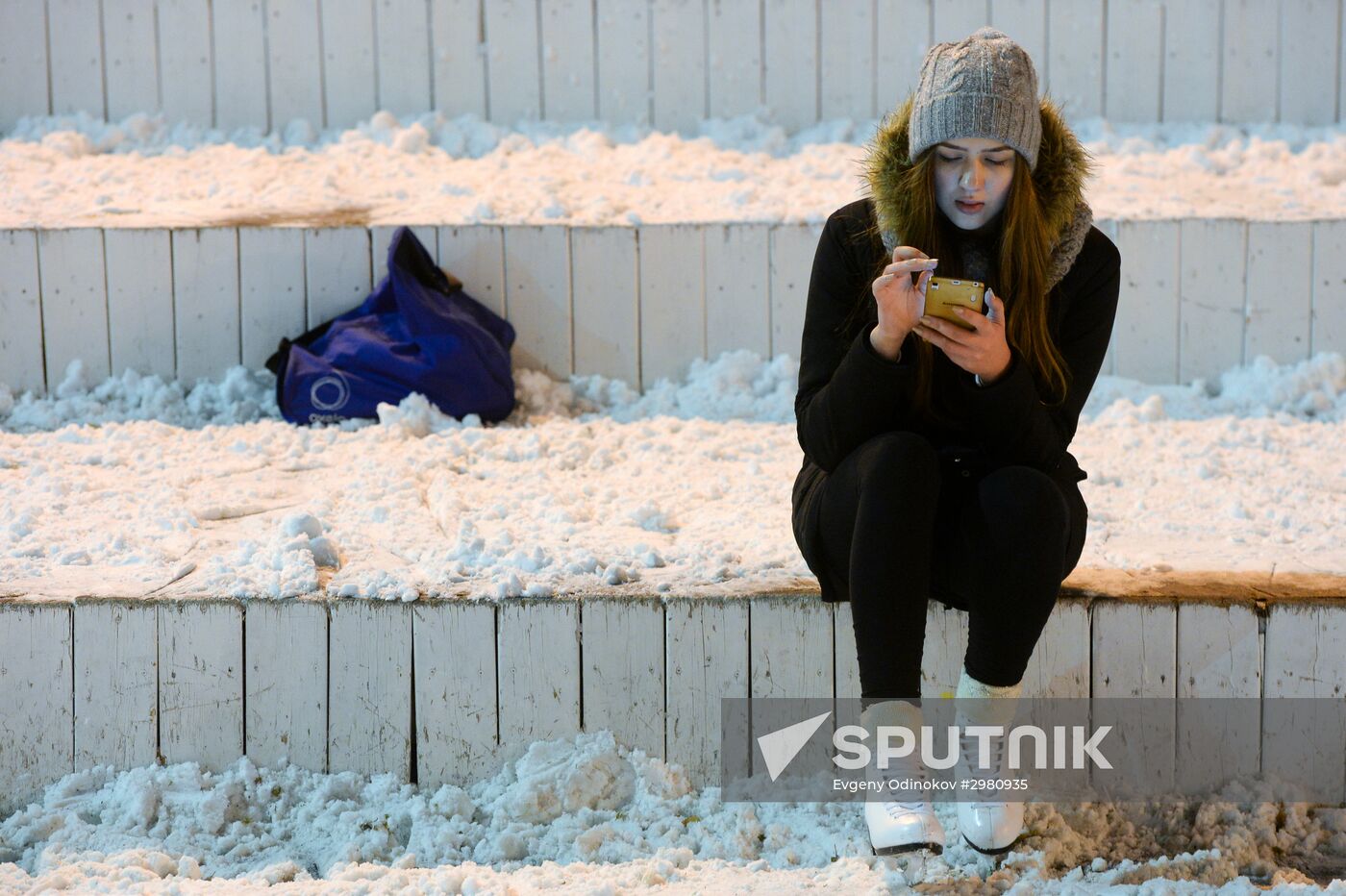 Lyod (Ice) skating rink opened in Sokolniki park