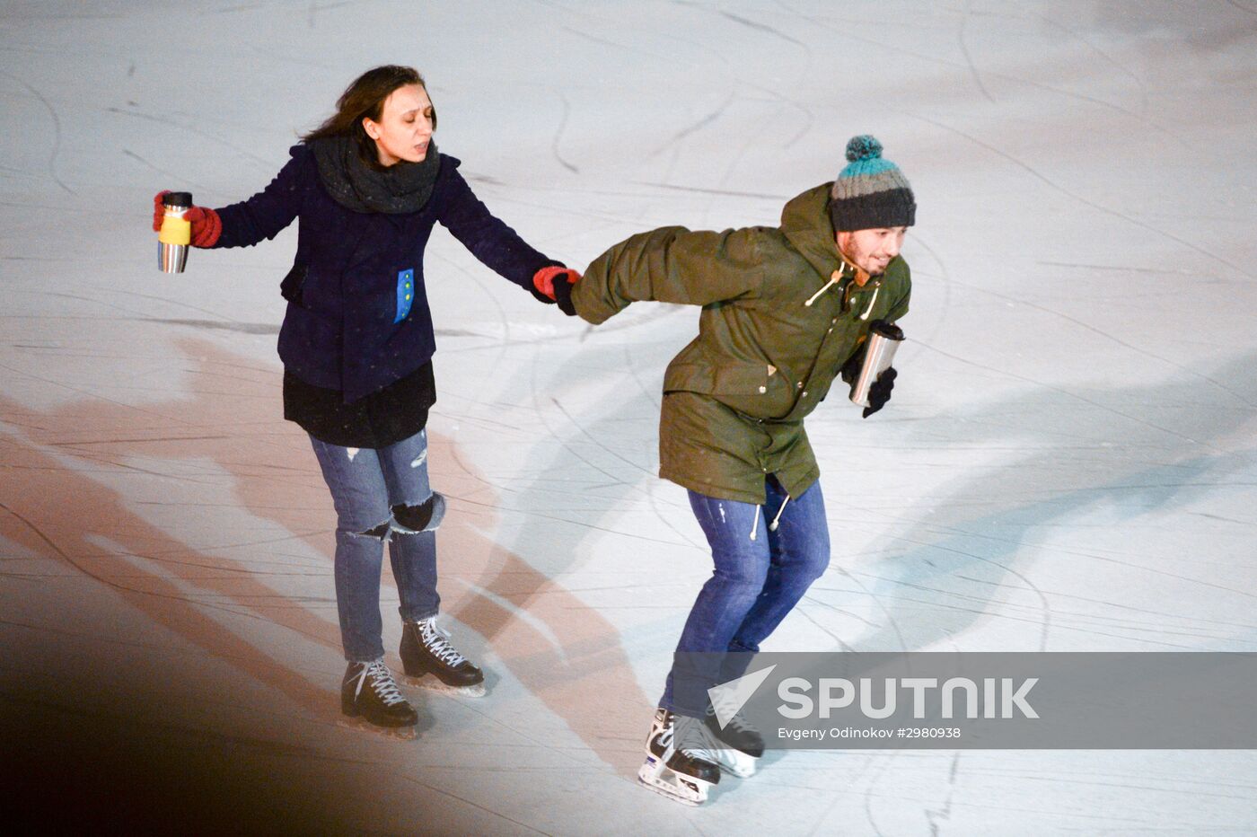 Lyod (Ice) skating rink opened in Sokolniki park