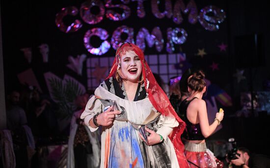 Moscow Decompression