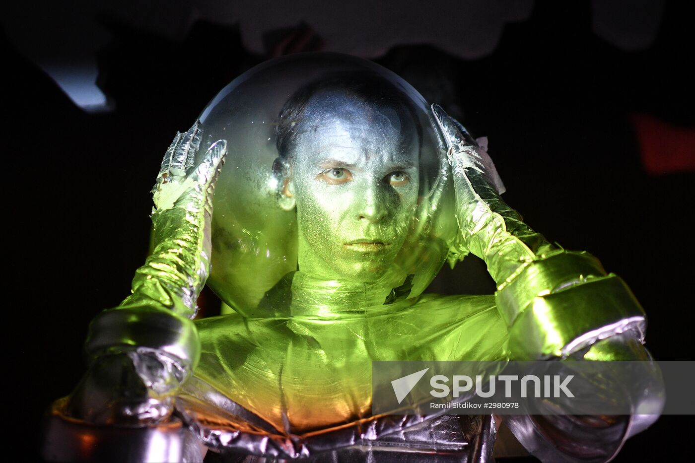 Moscow Decompression