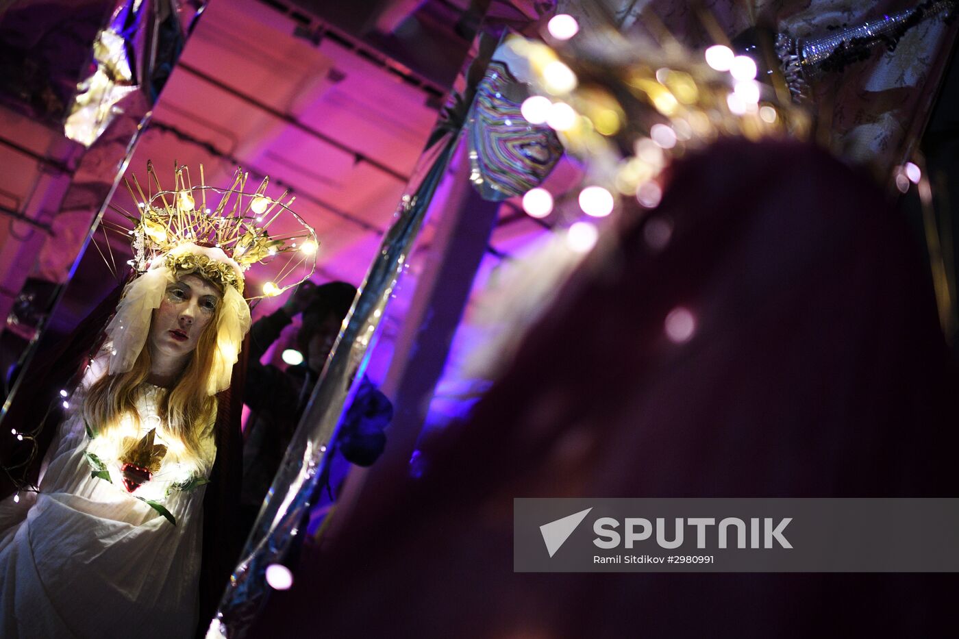 Moscow Decompression