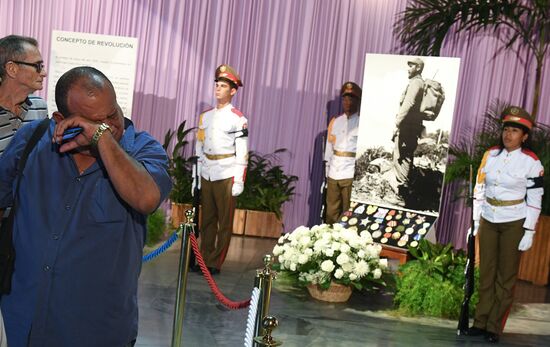 Havana bids final farewell to Fidel Castro
