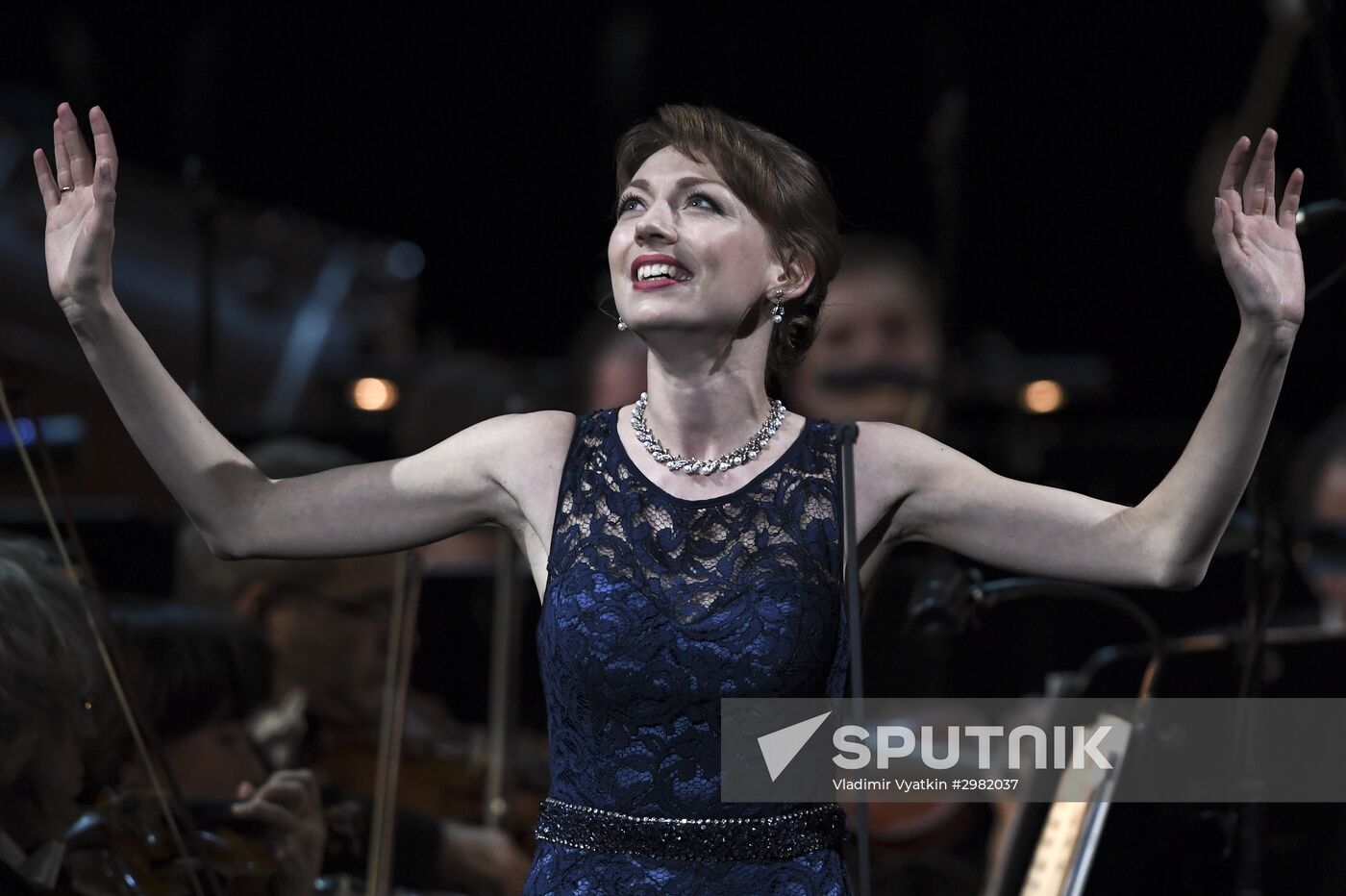 State Orchestra and State Choir of Russia give anniversary cooncert at Bolshoi