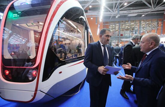 Moscow hosts 4th ExpoCityTrans 2016 exhibition and international conference