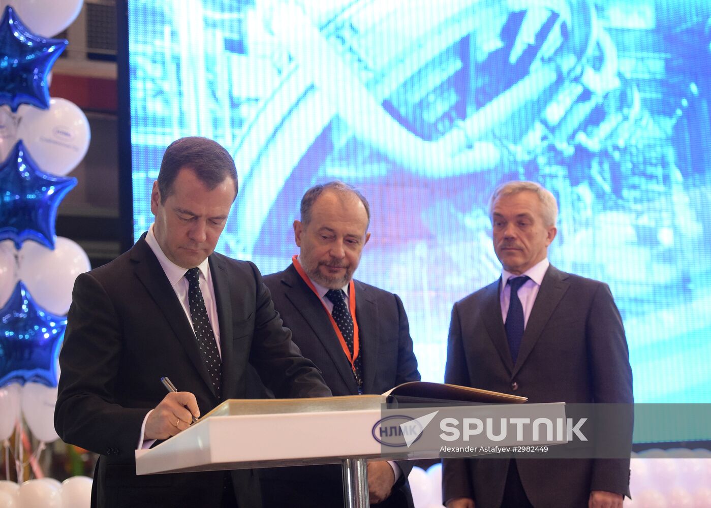 Russian Prime Minister Dmitry Medvedev visits Stoilensky Mining and Beneficiation Plant