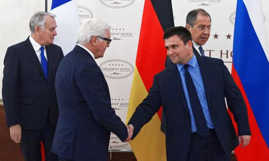 Normandy Four foreign ministers meet in Minsk