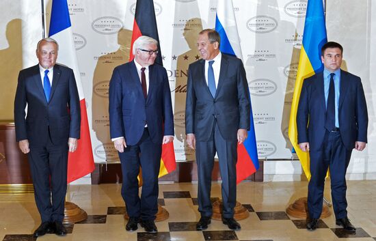 Normandy Four foreign ministers meet in Minsk