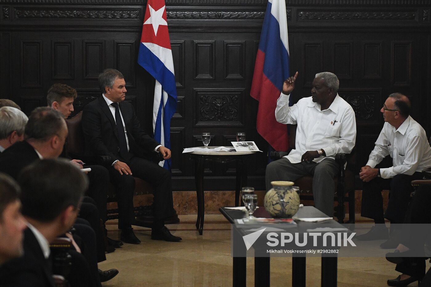Russian delegation meets with leaders of Cuban Parliament