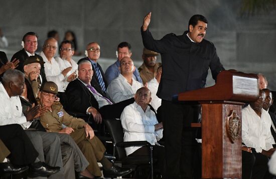 People gather to commemorate Fidel Castro in Havana