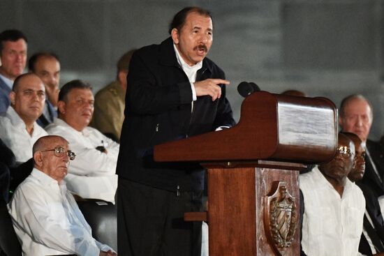 People gather to commemorate Fidel Castro in Havana