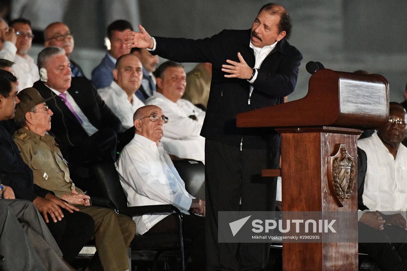 People gather to commemorate Fidel Castro in Havana