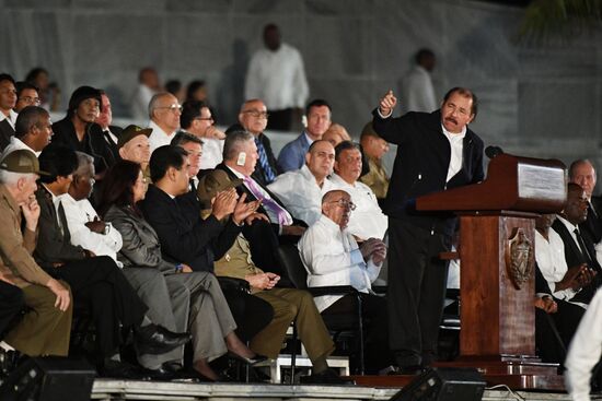 People gather to commemorate Fidel Castro in Havana