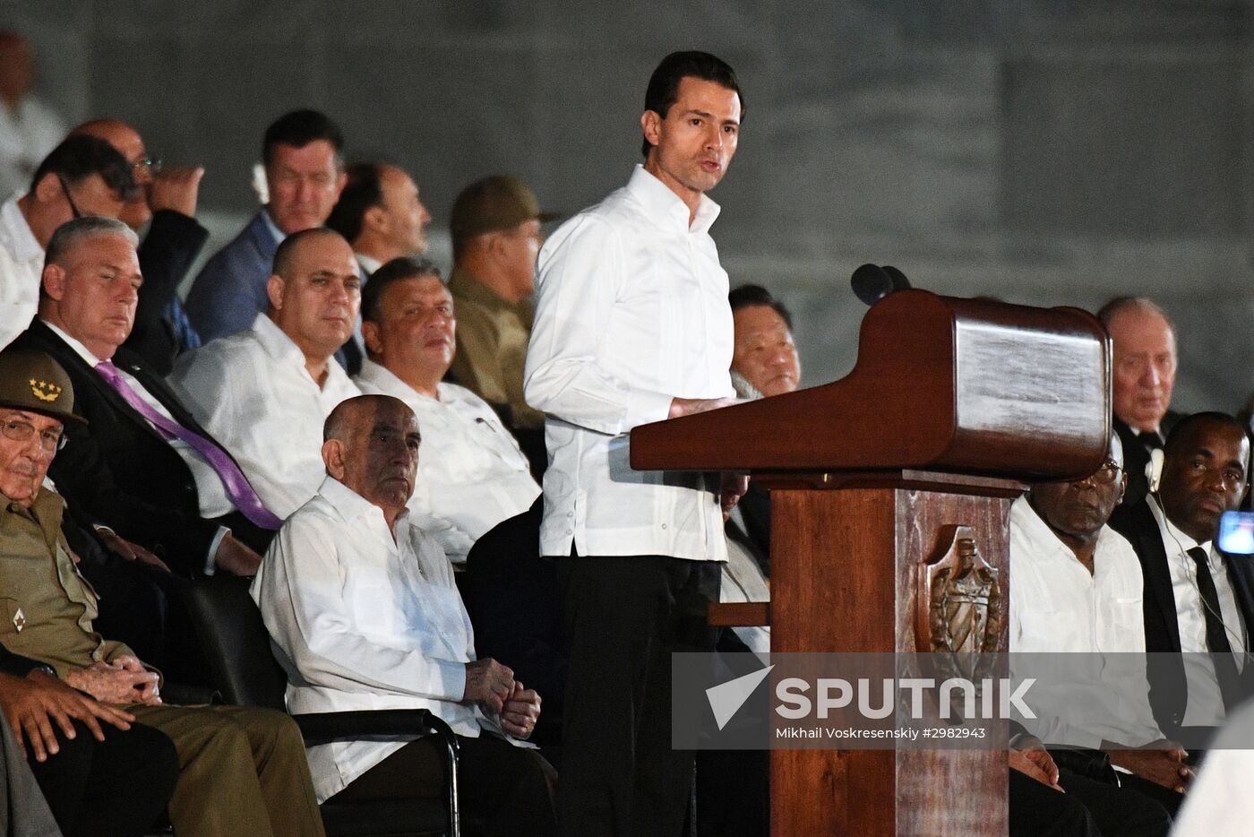 People gather to commemorate Fidel Castro in Havana