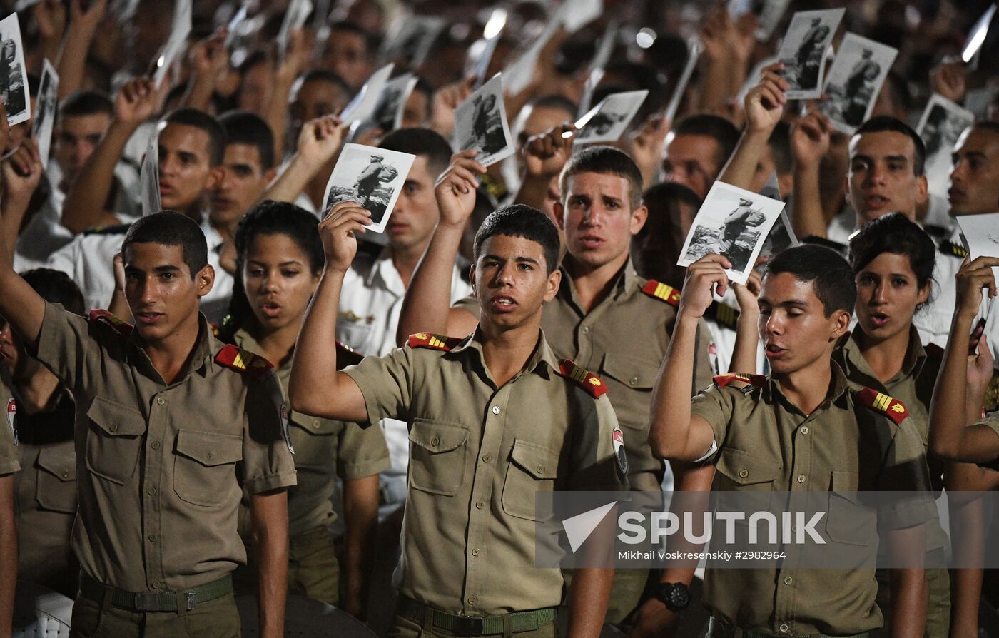 People gather to commemorate Fidel Castro in Havana