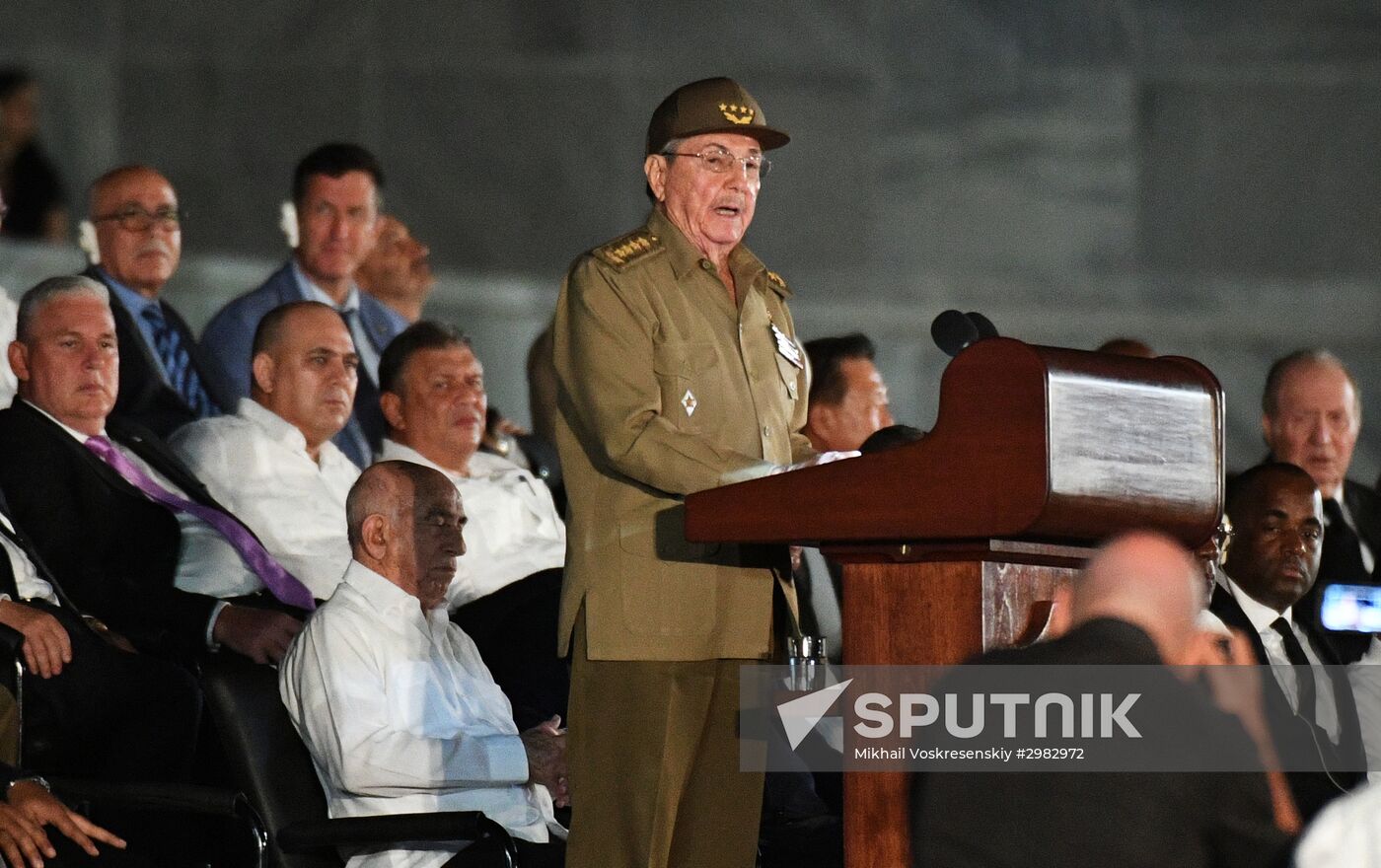 People gather to commemorate Fidel Castro in Havana