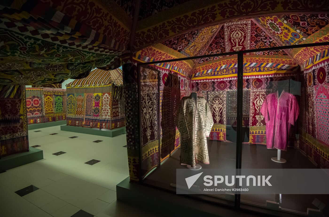 Staraya Derevnya Restoration and Storage Centre