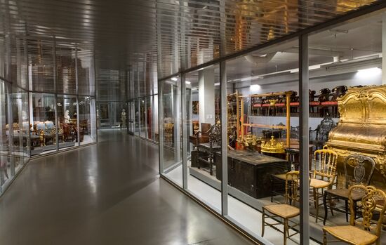 Staraya Derevnya Restoration and Storage Centre