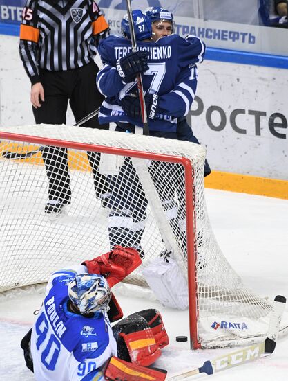 Kontinental Hockey League. Dynamo Moscow vs. Barys