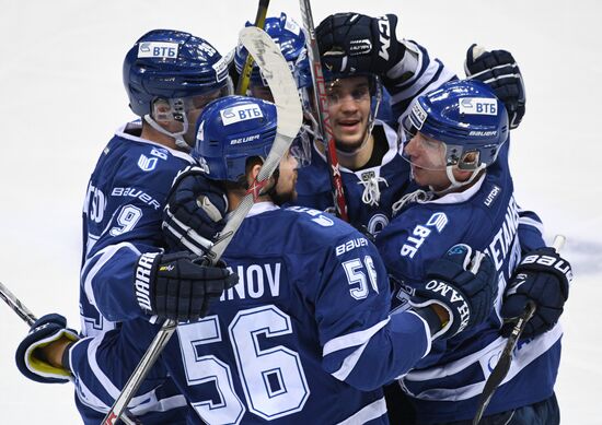 Kontinental Hockey League. Dynamo Moscow vs. Barys