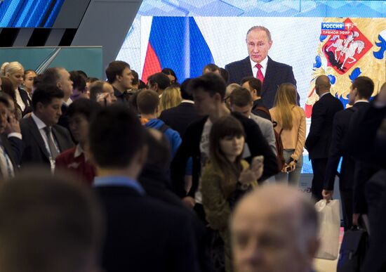 Live broadcast of Vladimir Putin's Annual Presidential Address to the Federal Assembly