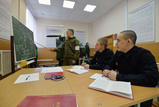 Revived 90th tank division of the Central Military District begins combat training