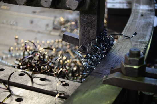 Uralmashzavod manufactures parts for mining shovels in Yekaterinburg