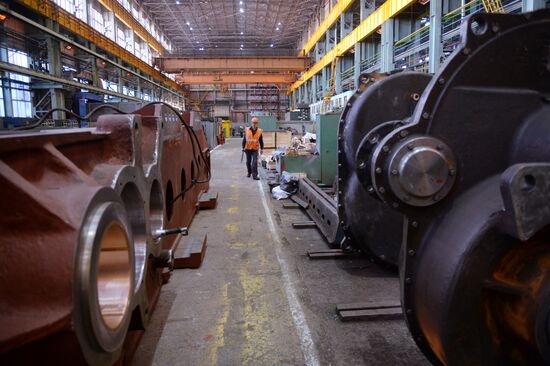 Uralmashzavod manufactures parts for mining shovels in Yekaterinburg