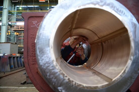 Uralmashzavod manufactures parts for mining shovels in Yekaterinburg