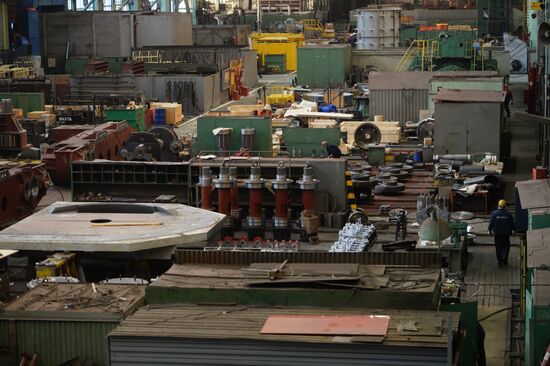 Uralmashzavod manufactures parts for mining shovels in Yekaterinburg